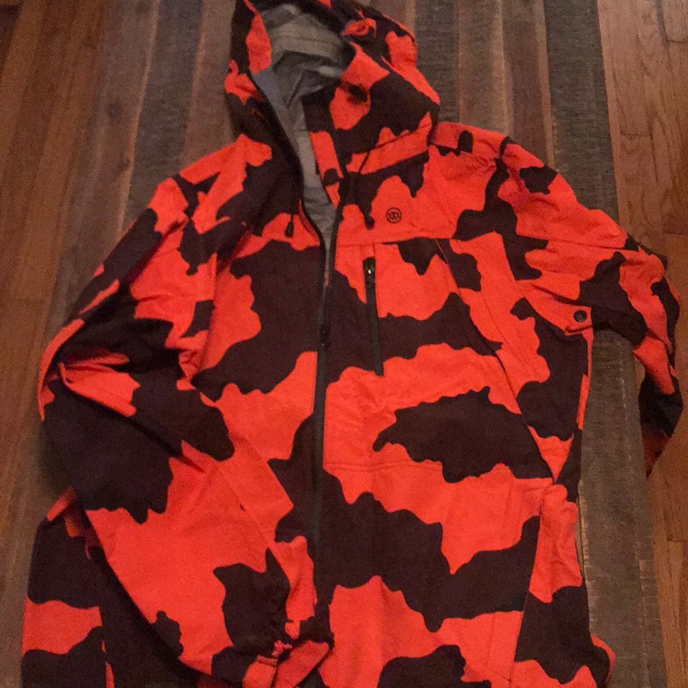 10 deep jacket
